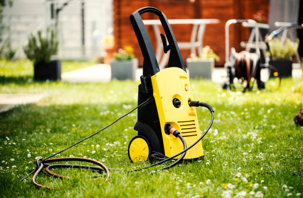 Professional  Pressure Washing Services in Lawrenceville, NJ